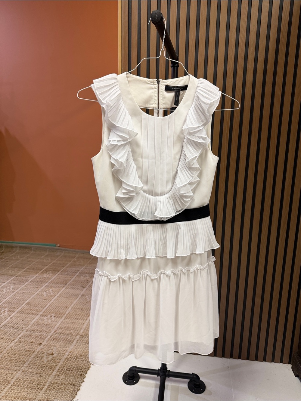 BCBGMaxAzria White Ruffle Sleeveless Dress with Black Waistband